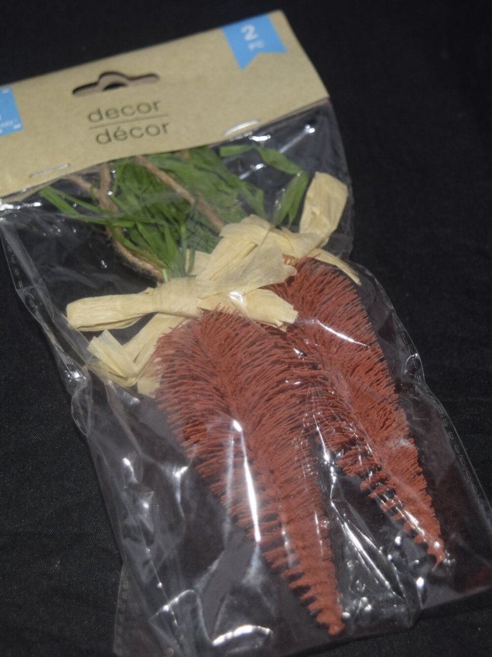 Sisal Bottle Brush Decorative Carrots (Set of 2) – Farmhouse Tiered Tray